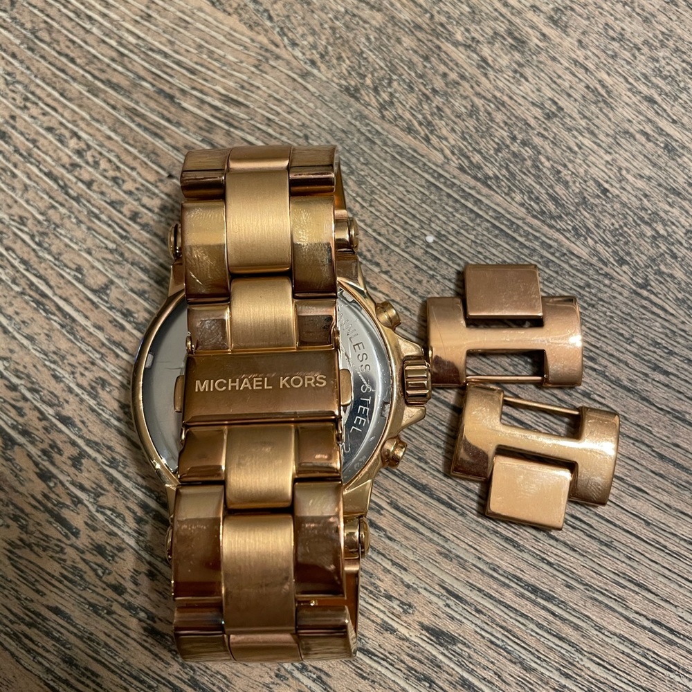 Michael Kors Rose Gold